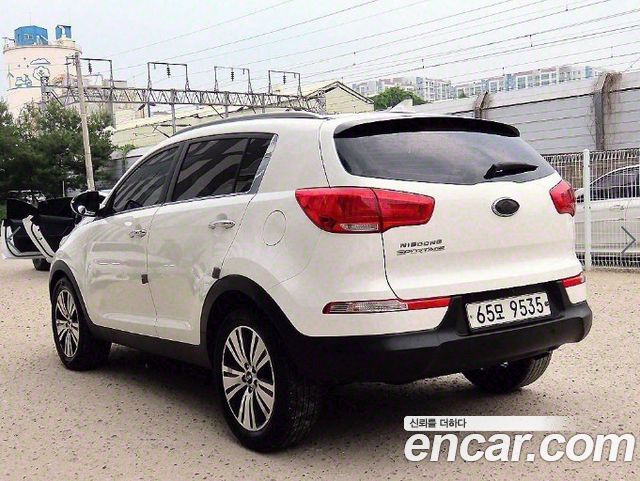 Kia Sportage Diesel 2WD Noblesse — пробег 190 672 км — фото 3 из 5