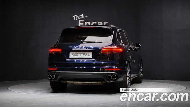Porsche Cayenne 4.8 Turbo S 958 — пробег 136 999 км — фото 4 из 5