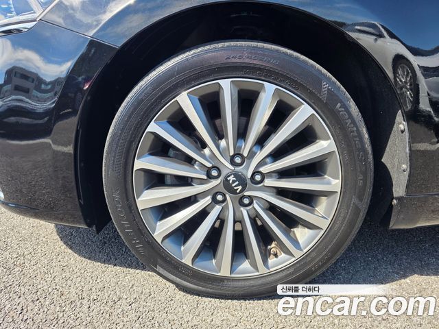 Kia K7 из Кореи Encar