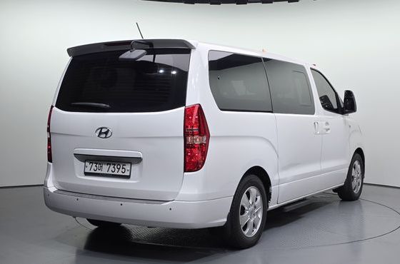 Hyundai Starex Wagon 12-Seater Style — пробег 99 844 км — фото 2 из 5