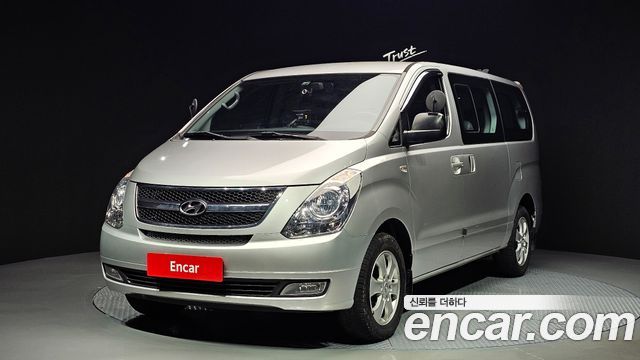Hyundai Starex 4WD 12-Seater Wagon CVX Luxury — пробег 63 638 км — фото 1 из 5