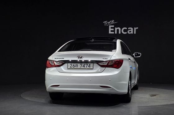 Hyundai Sonata LPI Premier — пробег 216 790 км — фото 4 из 5