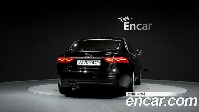 Jaguar XF из Кореи Encar