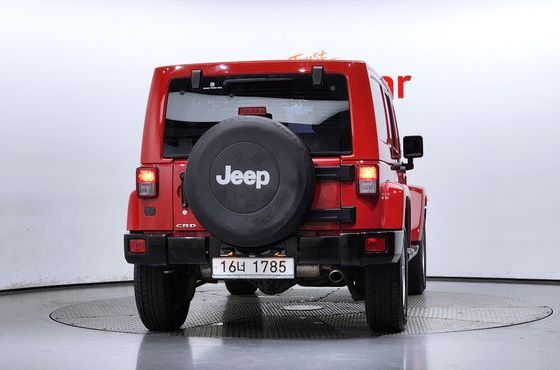 Jeep Wrangler 2.8 Diesel Sahara 4Door — пробег 106 754 км — фото 4 из 5
