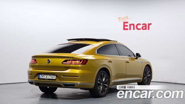Volkswagen Arteon 2.0 TDI Presige 4Motion — пробег 81 713 км — фото 2 из 5