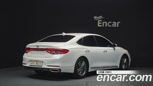 Hyundai Grandeur 2.4 Premium — пробег 163 424 км — фото 2 из 5