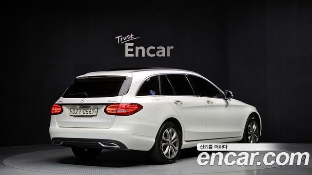Mercedes-Benz C-Class C220 d 4MATIC Estate — пробег 145 238 км — фото 2 из 5