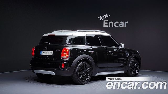 Mini Countryman ALL4 HIGH 2nd — пробег 70 014 км — фото 2 из 5