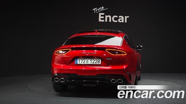 Kia Stinger из Кореи Encar