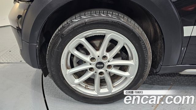 Mini Countryman из Кореи Encar