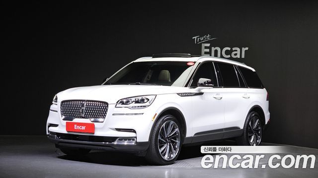 Lincoln Aviator 3.0 Reserve  AWD — пробег 125 402 км — фото 1 из 5