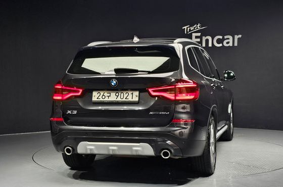 BMW X3 xDrive 20d — пробег 80 807 км — фото 4 из 5