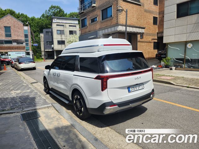 Kia Carnival Gasoline 9-Seater Hi Limousine Signature — пробег 4 500 км — фото 4 из 5