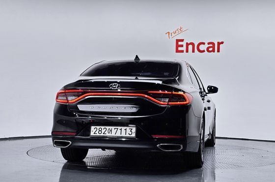Hyundai Grandeur 3.0 LPi Modern Basic (Rental Car) — пробег 137 155 км — фото 4 из 5