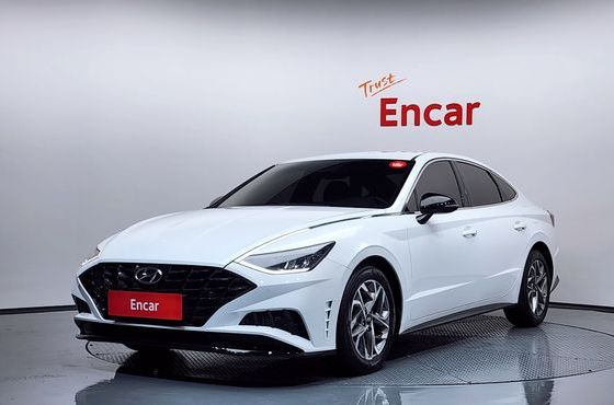 Hyundai Sonata 2.0 Premium Plus — пробег 27 577 км — фото 1 из 5