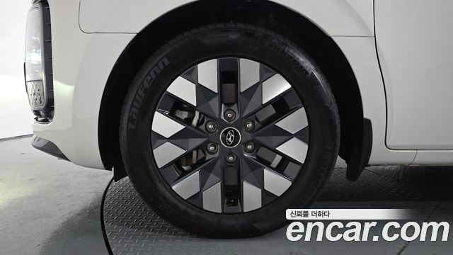 Hyundai Staria из Кореи Encar