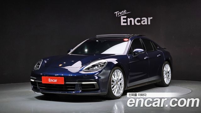 Porsche Panamera 3.0 AWD — пробег 88 767 км — фото 1 из 5