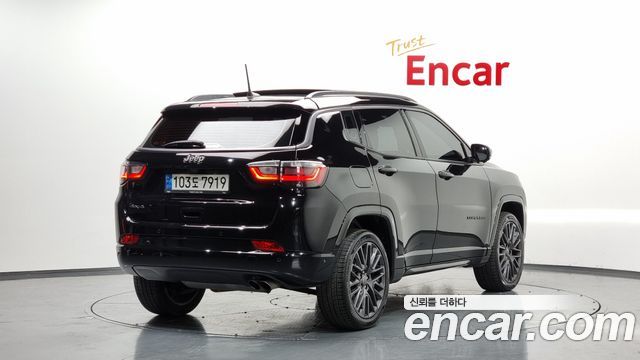 Jeep Compass из Кореи Encar