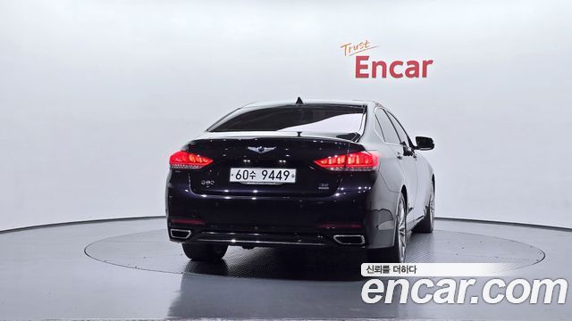 Hyundai Genesis из Кореи Encar