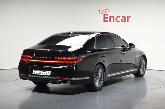 Genesis G90 3.8 AWD Luxury — пробег 136 561 км — фото 2 из 5