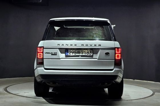 Land Rover Range Rover 5.0 SC Vogue SE — пробег 66 767 км — фото 4 из 5