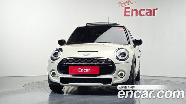 Mini Cooper из Кореи Encar