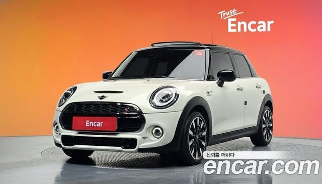 Mini Cooper из Кореи Encar