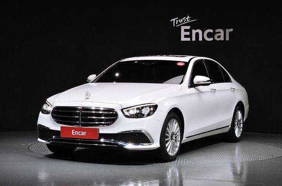 Mercedes-Benz E-Class E220d 4MATIC Exclusive — пробег 80 076 км — фото 1 из 5