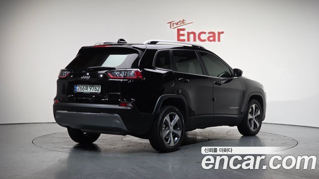 Jeep Cherokee из Кореи Encar