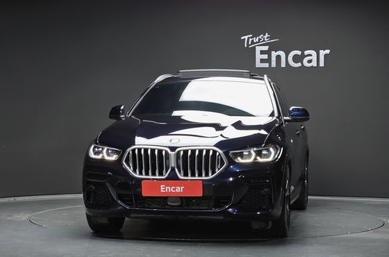 BMW X6 xDrive40i M Sport — пробег 29 778 км — фото 3 из 5