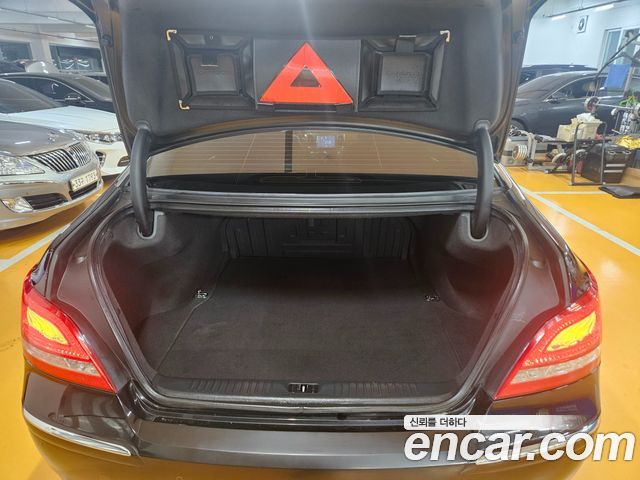 Hyundai Equus из Кореи Encar