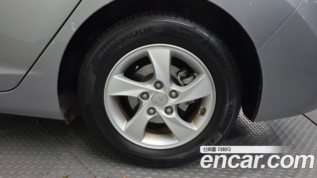 Hyundai AVANTE 1.6 GDi Smart Standard — пробег 68 725 км — фото 5 из 5