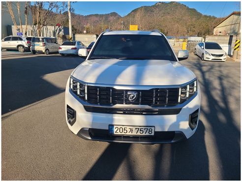Kia Mohave Diesel 3.0 4WD 6-Seater Platinum — пробег 34 000 км — фото 2 из 5