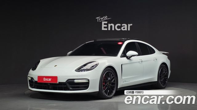 Porsche Panamera 4.0 GTS — пробег 97 272 км — фото 1 из 5