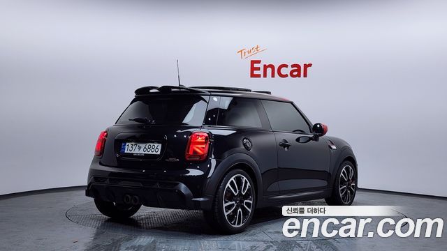 Mini Cooper JCW Pat Moss Edition 3rd — пробег 46 911 км — фото 2 из 5