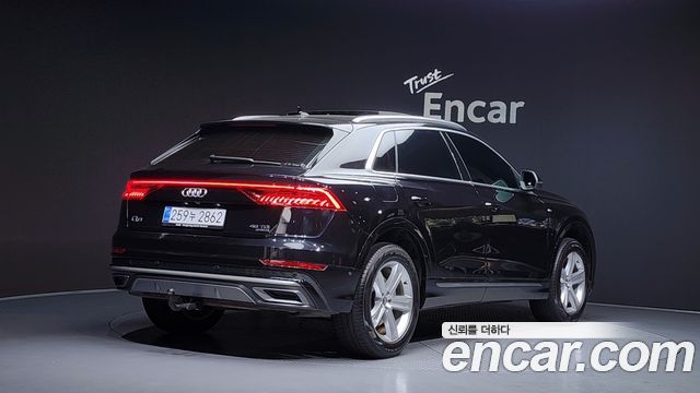 Audi Q8 из Кореи Encar