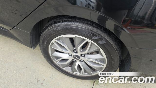 Kia K5 из Кореи Encar