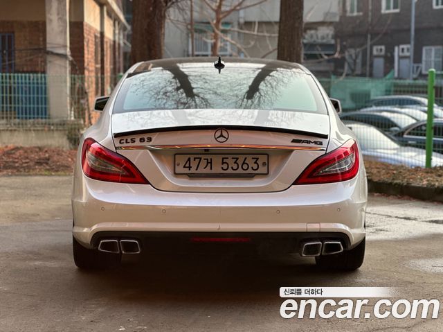 Mercedes-Benz CLS-Class CLS63 AMG — пробег 155 350 км — фото 4 из 5