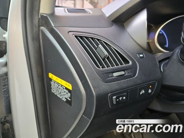 Hyundai Tucson Diesel 2WD LX20 Premier — пробег 203 059 км — фото 5 из 5
