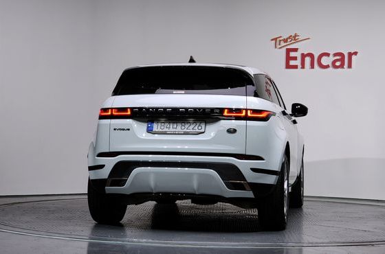 Land Rover Range Rover Evoque P250 R-Dynamic SE — пробег 29 453 км — фото 4 из 5