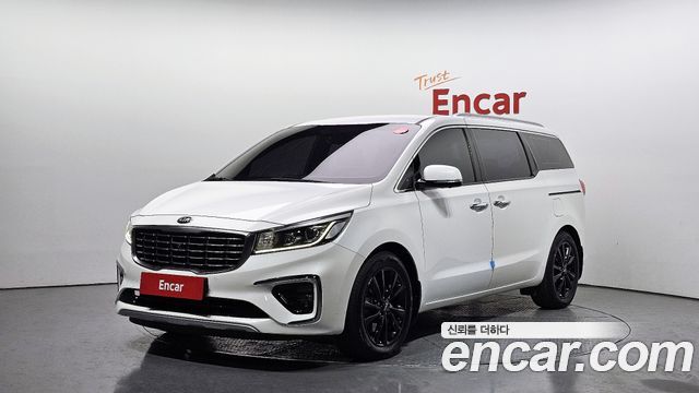 Kia Carnival 9-Seater Noblesse Special — пробег 144 899 км — фото 1 из 5