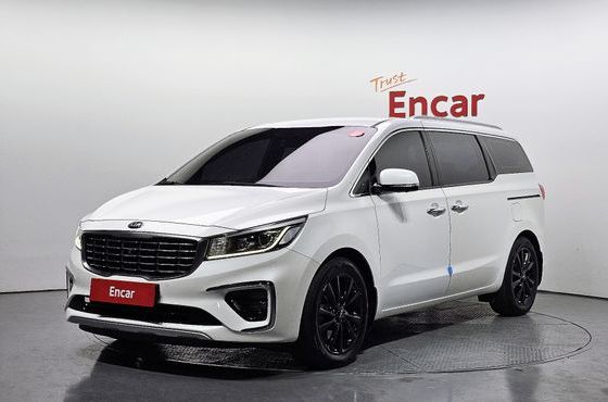 Kia Carnival 9-Seater Noblesse Special — пробег 144 899 км — фото 1 из 5