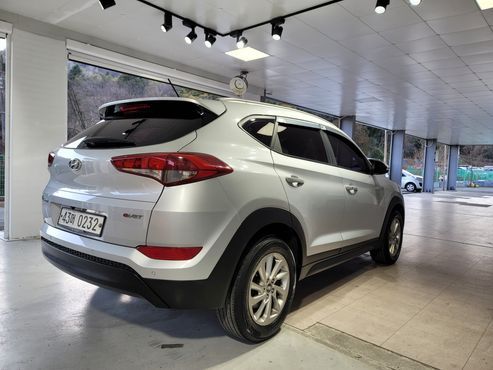 Hyundai Tucson Diesel 1.7 2WD Modern — пробег 140 300 км — фото 2 из 5
