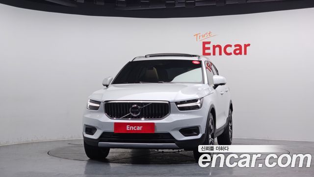 Volvo XC40 T4 Inscription — пробег 25 367 км — фото 3 из 5