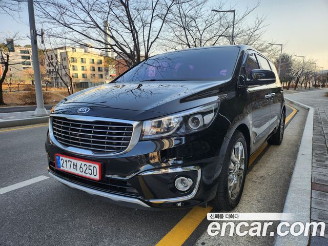 Kia Carnival из Кореи Encar