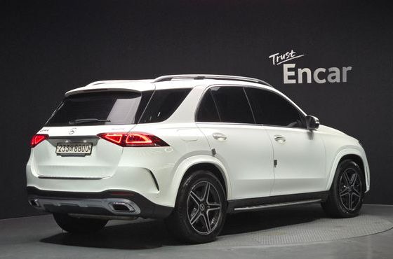 Mercedes-Benz GLE-Class GLE450 4MATIC — пробег 73 105 км — фото 2 из 5