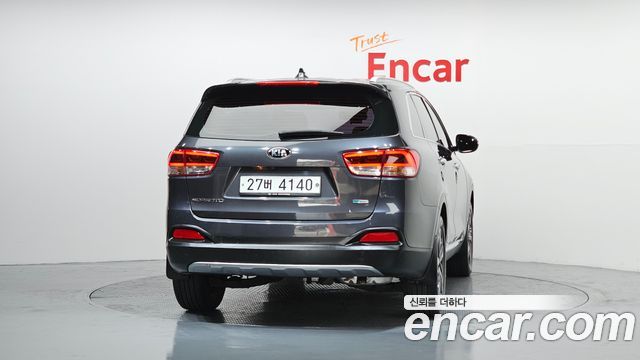 Kia Sorento из Кореи Encar