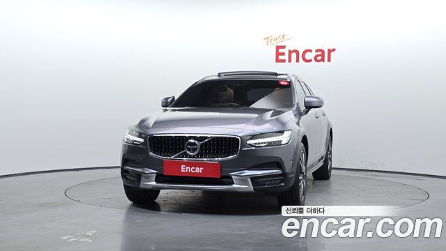 Volvo V90 T5 Pro AWD — пробег 160 429 км — фото 3 из 5