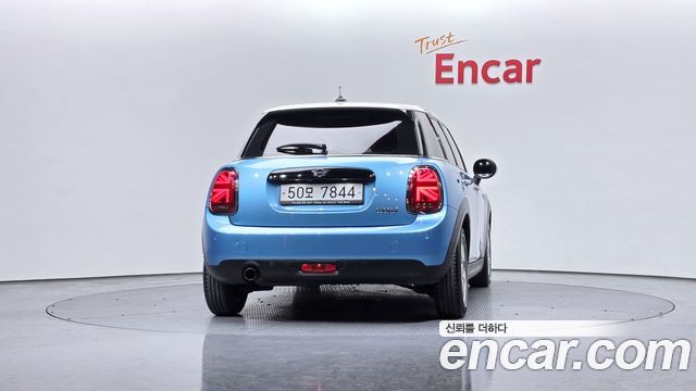 Mini Cooper из Кореи Encar
