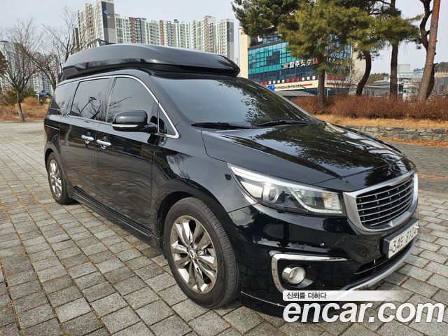 Kia Carnival 9-seater Limousine(Special vehicle) — пробег 318 400 км — фото 3 из 5